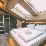 Livalpin - With Private Sauna & Whirlpool 아파트 *