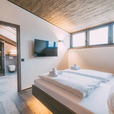 Livalpin - With Private Sauna & Whirlpool Garmisch-Partenkirchen