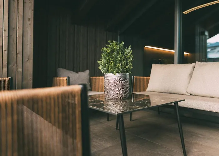 Livalpin - With Private Sauna & Whirlpool Apartment *