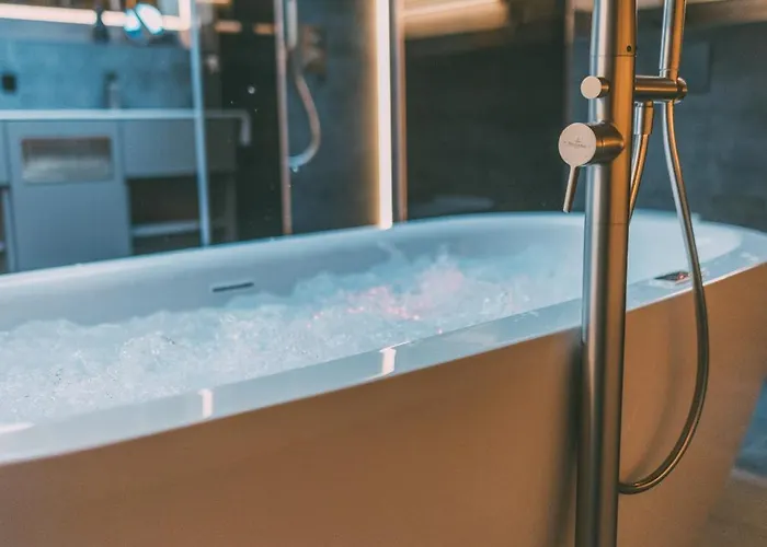 Livalpin - With Private Sauna & Whirlpool Apartment *