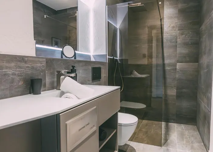 Livalpin - With Private Sauna & Whirlpool Apartment