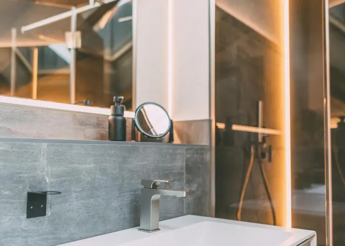 Apartment Livalpin - With Private Sauna & Whirlpool Garmisch-Partenkirchen